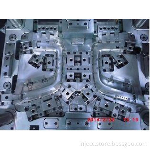 Plastic Injection Moulding Services Auto Parts Mould with M